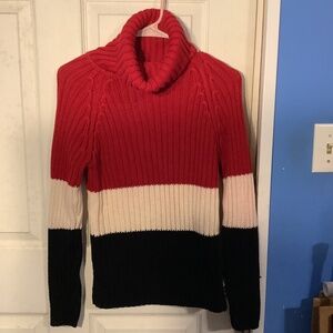 Women’s New York & Company Long sleeve Turtle neck sweater Size M